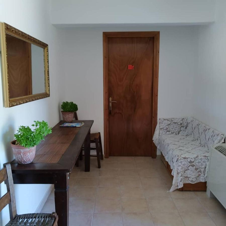 Hotel Xenonas Souliou à Samonída Extérieur photo